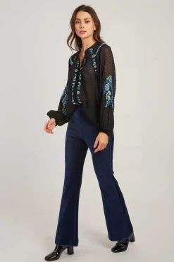 Outlet Blouse brodée avec détails en velours HAITI Les Blouses, Chemisiers & Tops