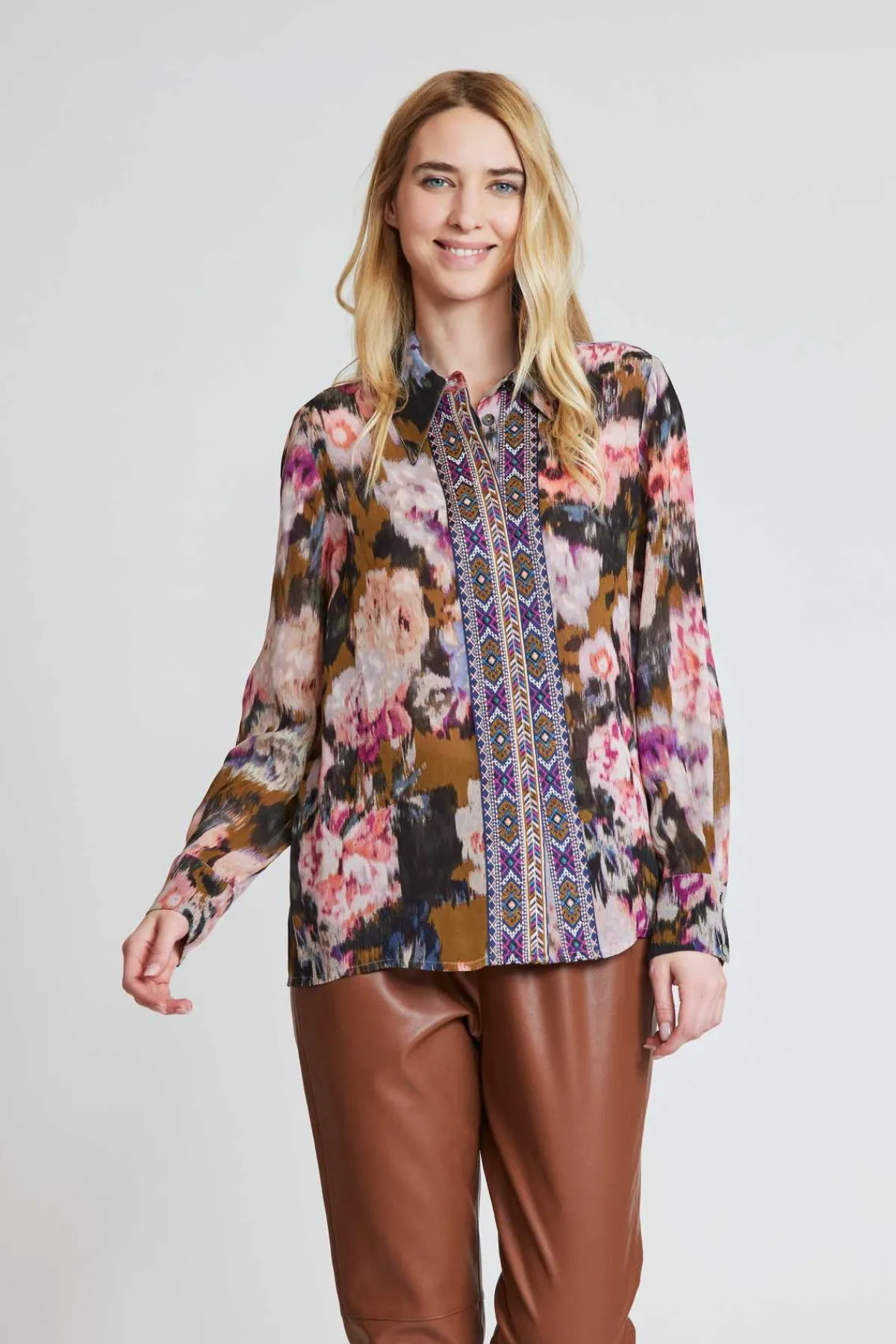 Discount Chemise imprimée et broderies JOLIE Les Blouses, Chemisiers & Tops