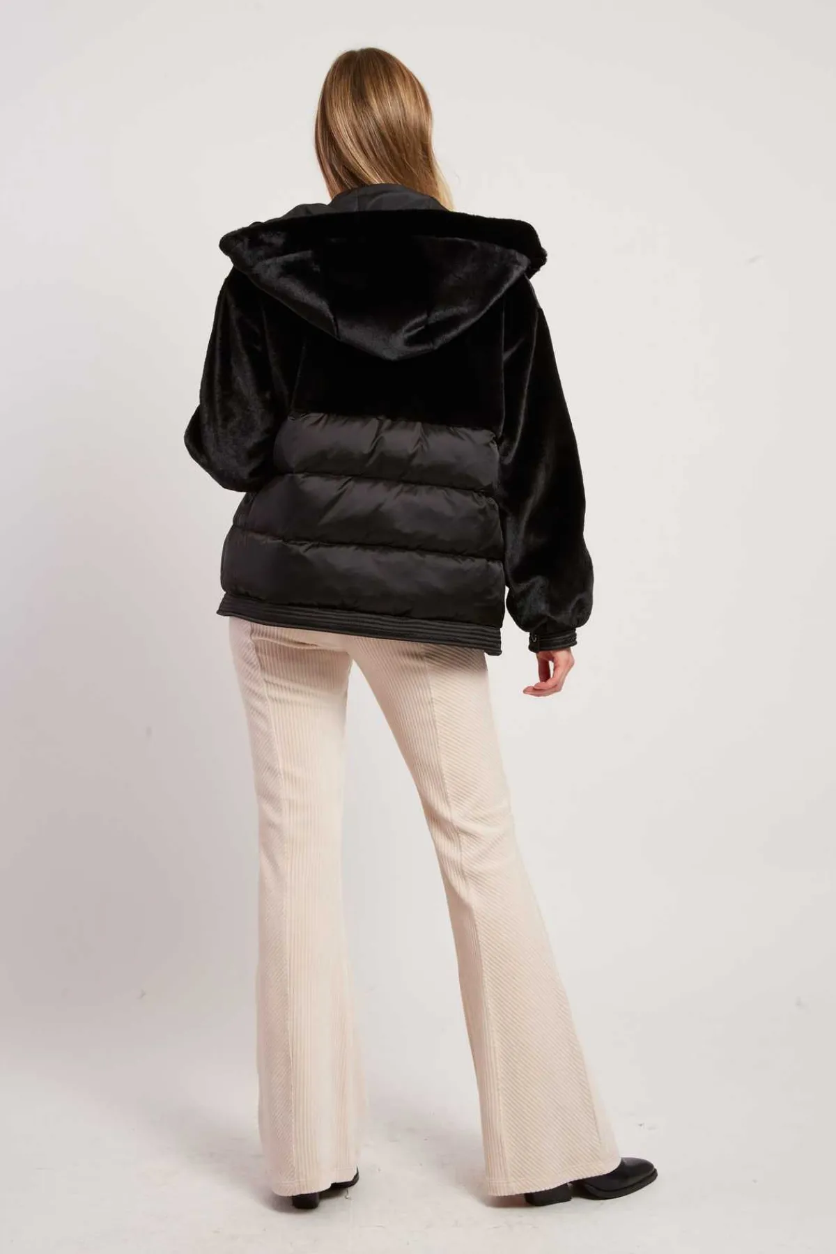 New Doudoune à capuche en fausse fourrure ELEONORE Les Manteaux, Vestes & Doudounes