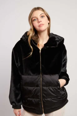 New Doudoune à capuche en fausse fourrure ELEONORE Les Manteaux, Vestes & Doudounes