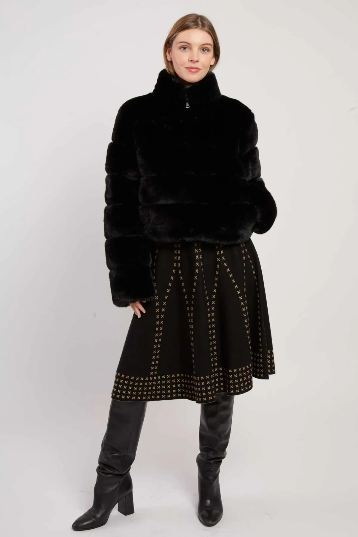 Sale Doudoune courte en fausse fourrure LAMAR Les Manteaux, Vestes & Doudounes