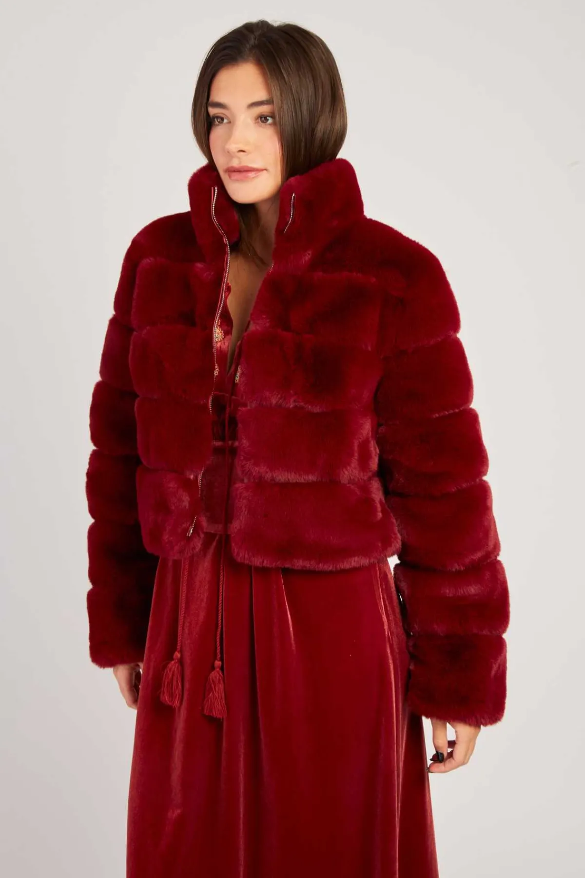 Sale Doudoune courte en fausse fourrure LAMAR Les Manteaux, Vestes & Doudounes