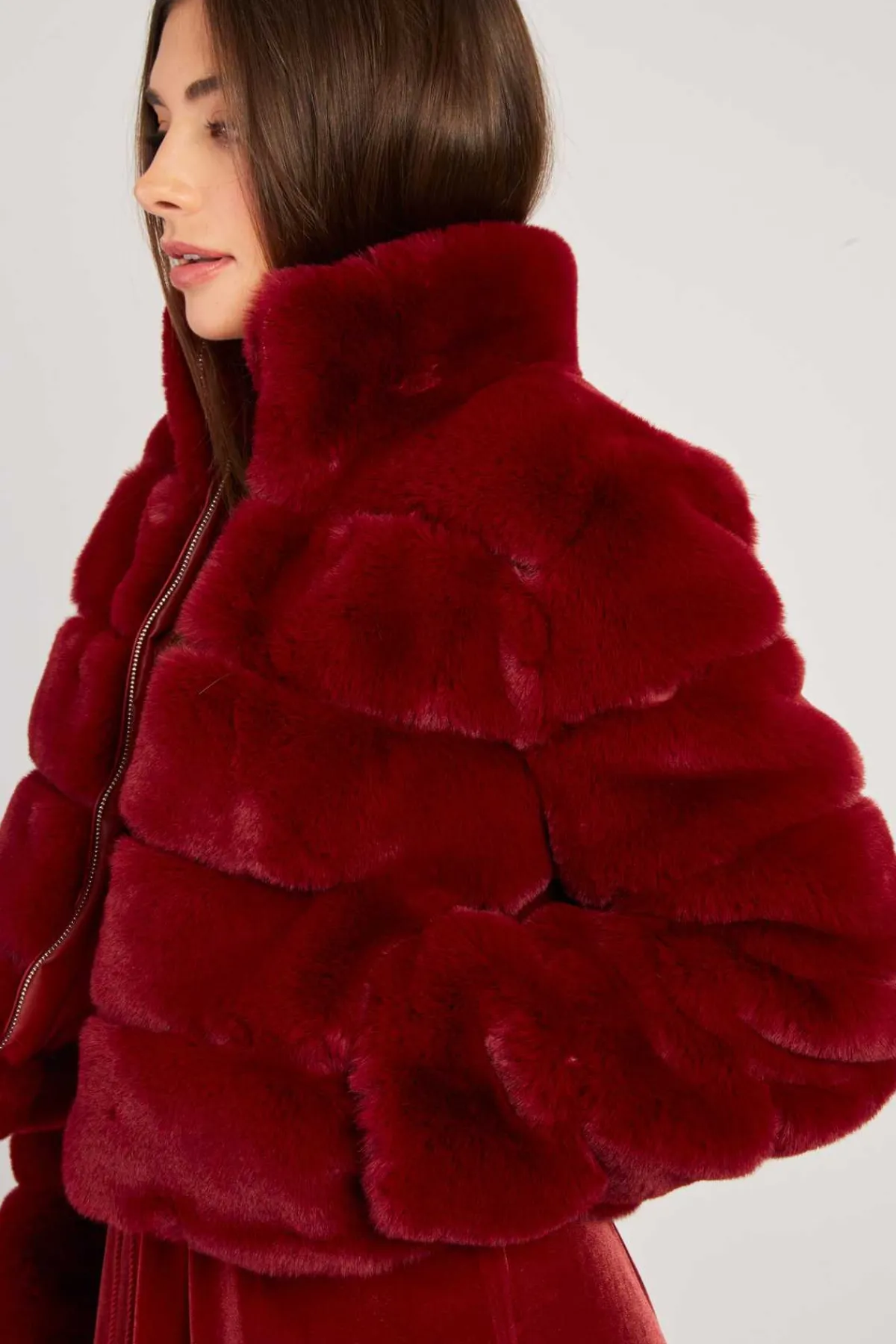 Sale Doudoune courte en fausse fourrure LAMAR Les Manteaux, Vestes & Doudounes