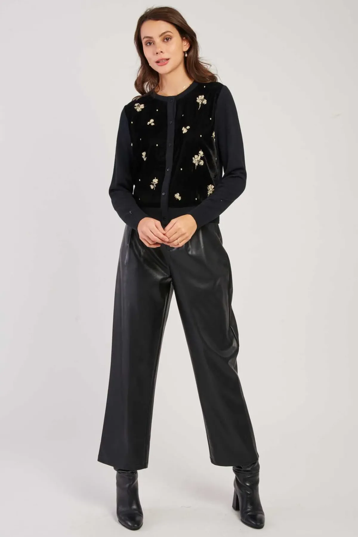 Best Sale Gilet col rond effet velours brodé DAYTONA Les Gilets, Cardigans & Pulls