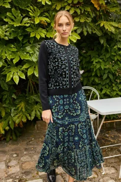 Online Gilet col rond effet velours brodé DELOS La Maille|Les Gilets, Cardigans & Pulls