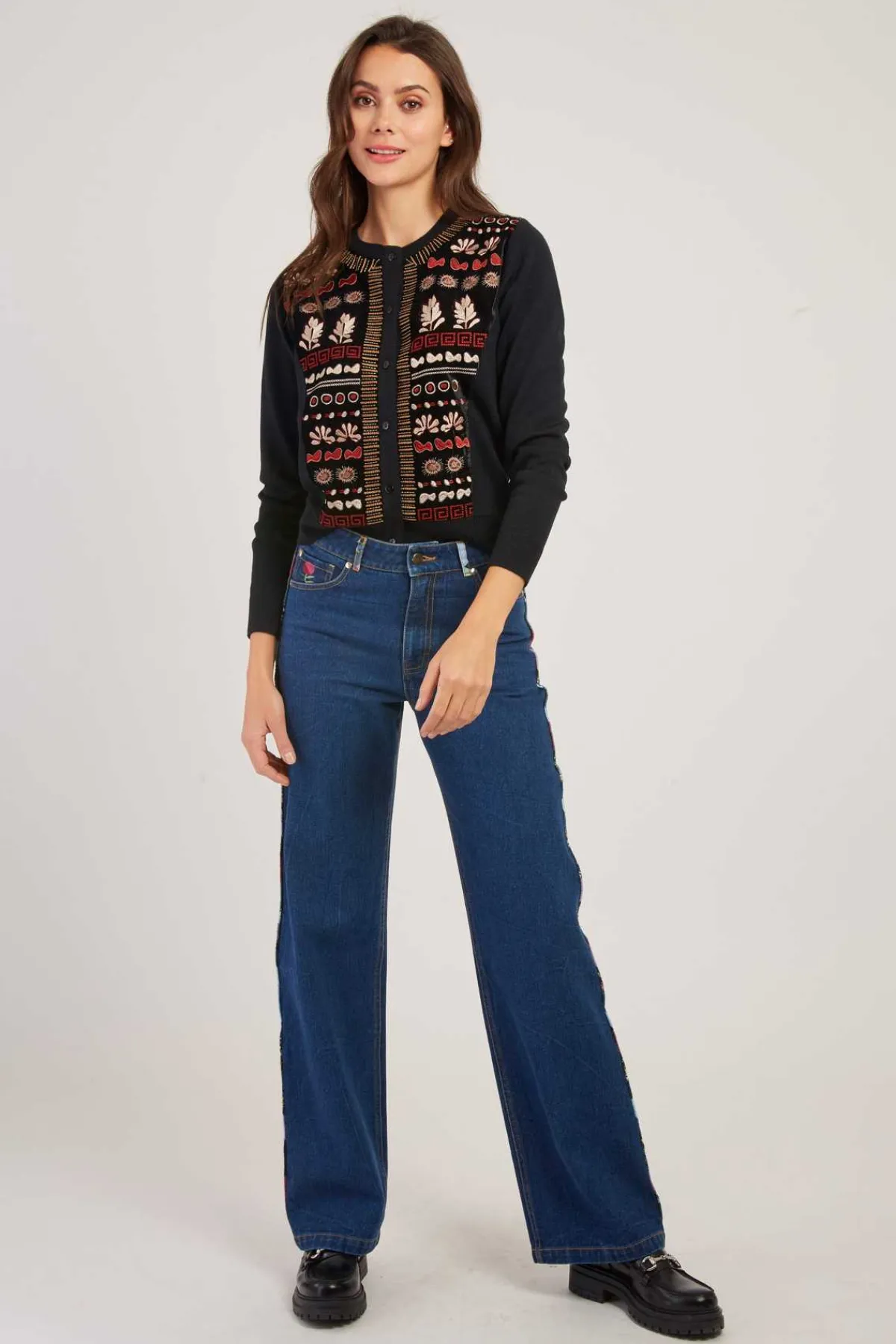 Hot Gilet col rond effet velours brodé DAX La Maille|Les Gilets, Cardigans & Pulls