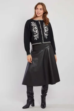 Sale Gilet en maille brodé manches longues DALILA Les Gilets, Cardigans & Pulls