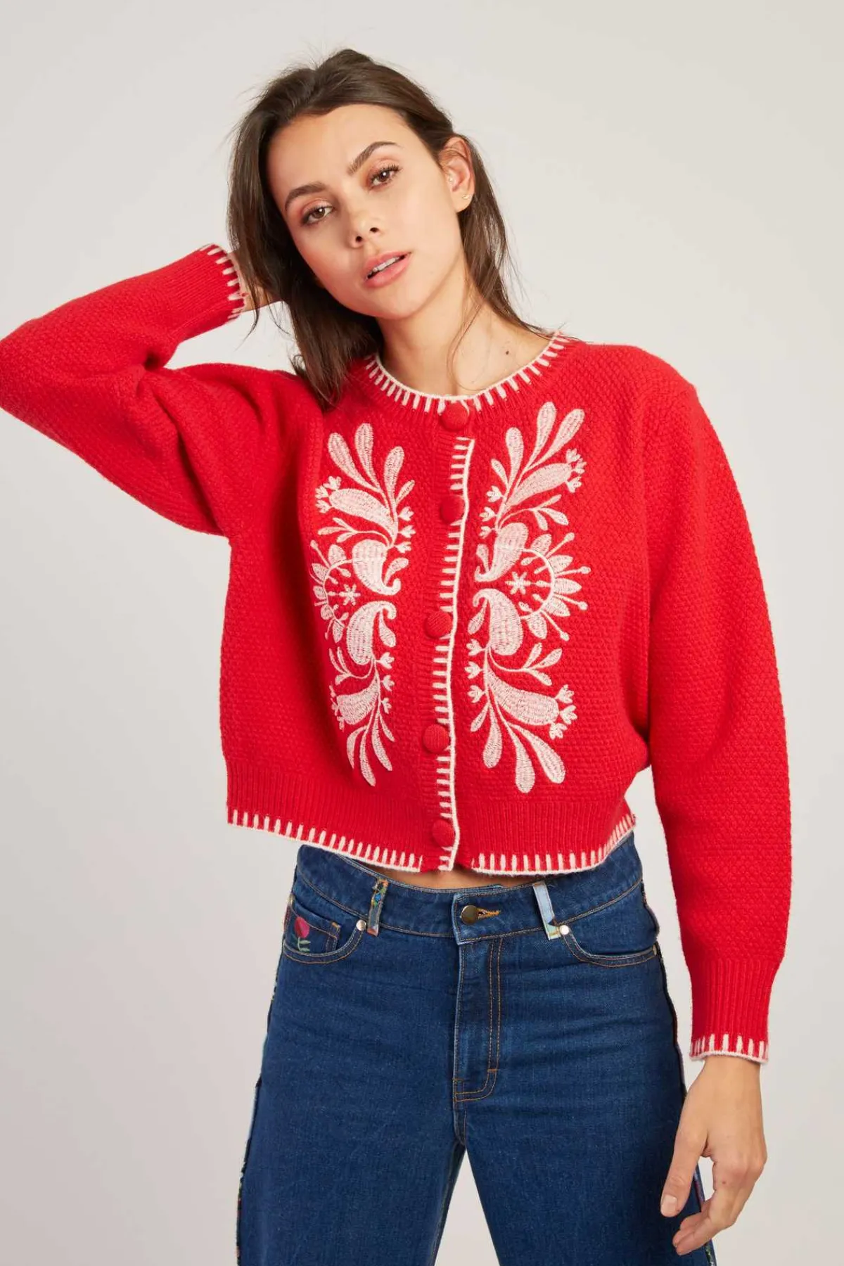 Sale Gilet en maille brodé manches longues DALILA Les Gilets, Cardigans & Pulls