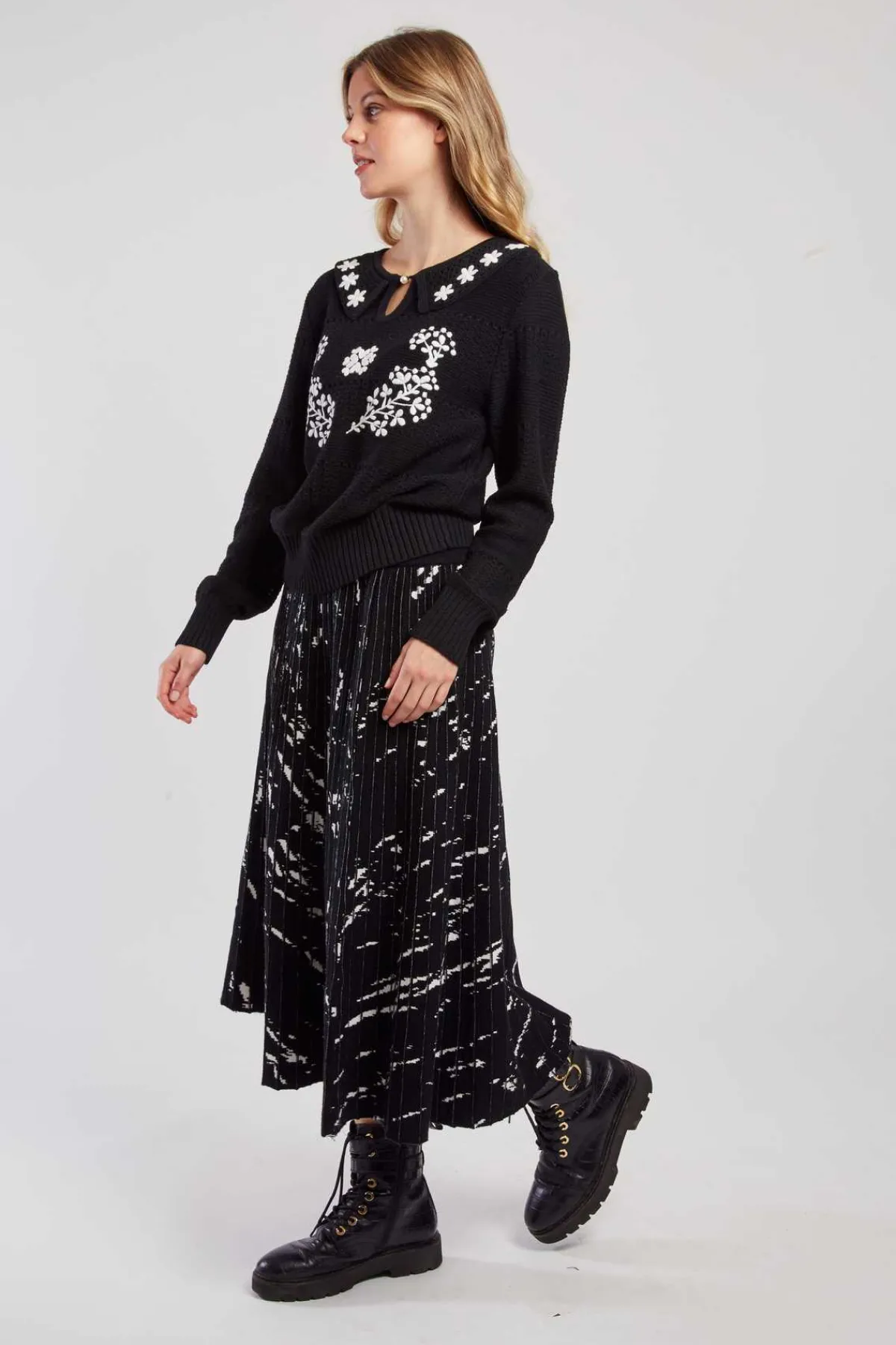 Shop Jupe midi plissée en maille GALATEA La Maille|Les Jupes & Pantalons