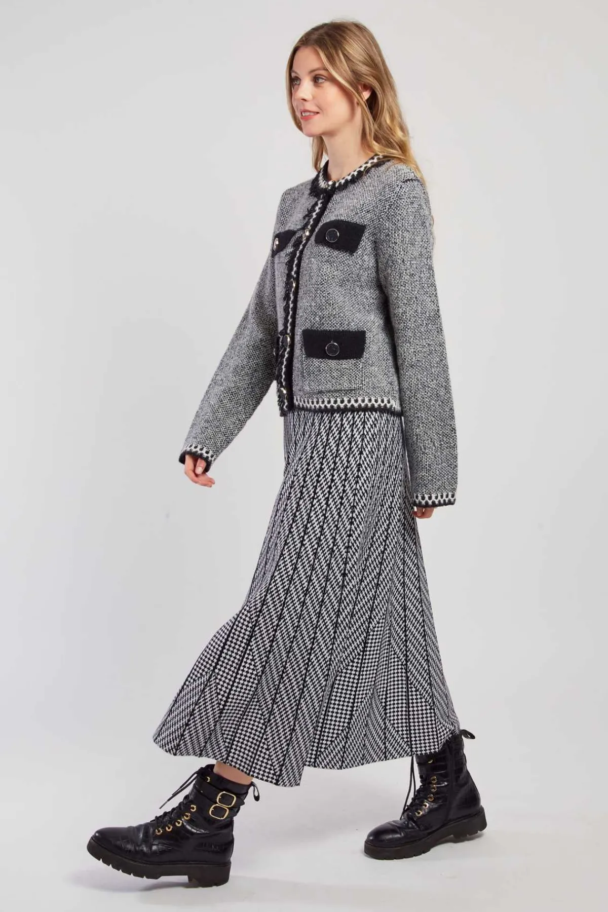 Fashion Jupe mi-long plissée en maille rayée GALANTE La Maille|Les Jupes & Pantalons