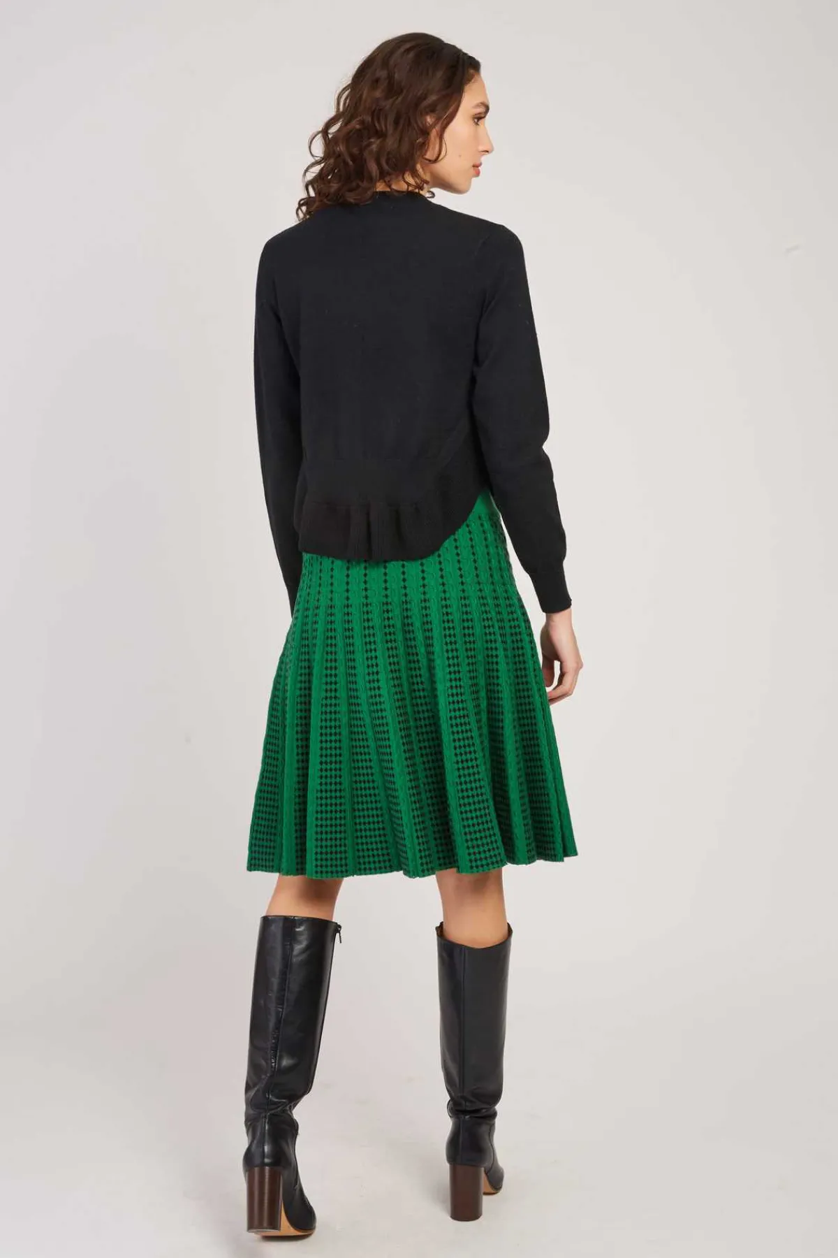 Sale Jupe mi-longue évasée en maille à carreaux GAELLE Les Jupes & Pantalons