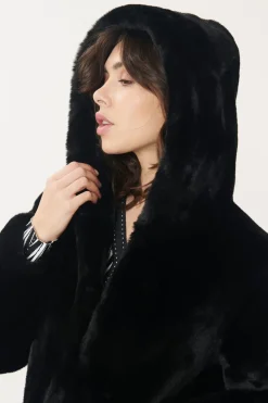 Cheap Manteau en fausse fourrure CARLY Les Manteaux, Vestes & Doudounes