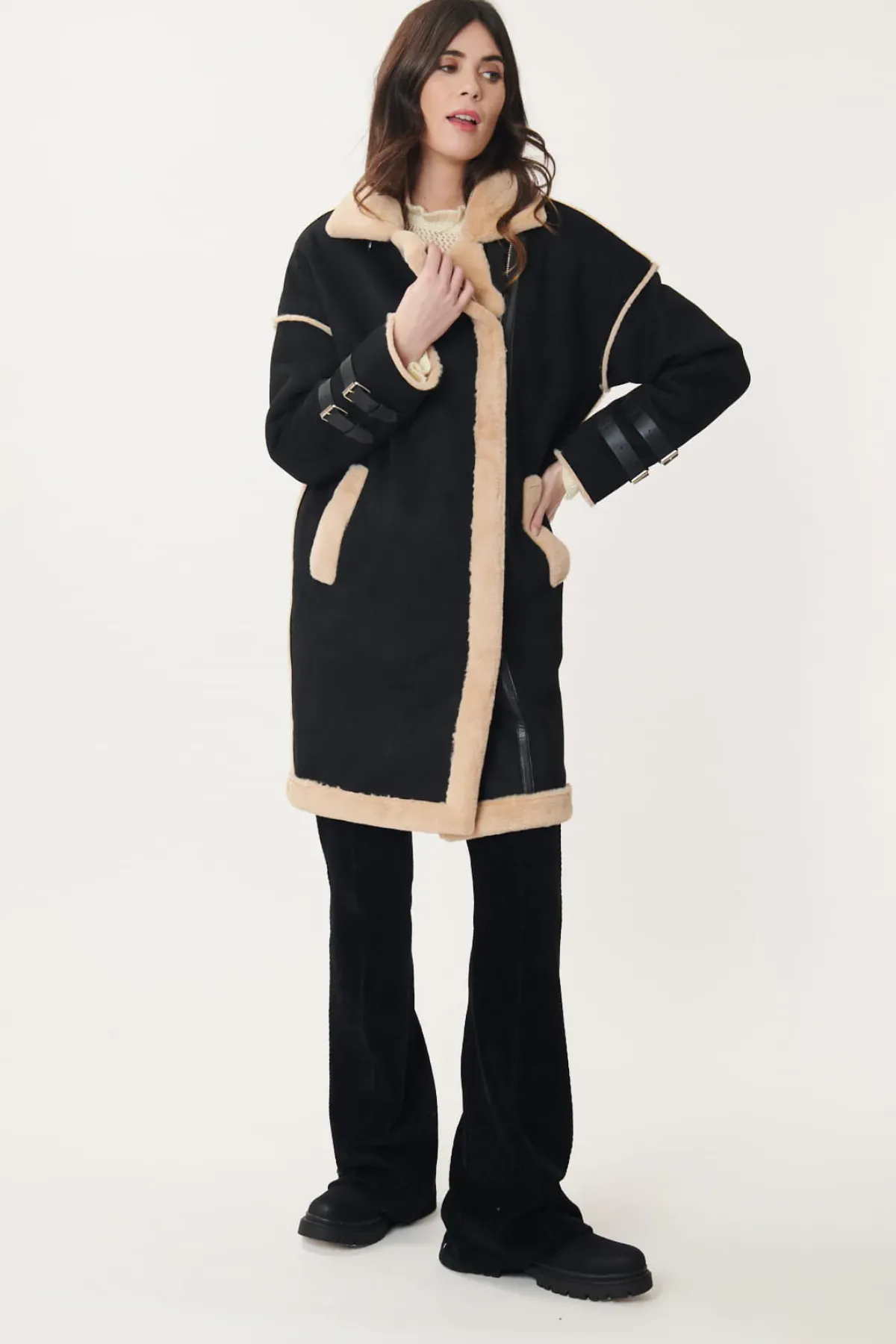 Hot Manteau en simili dain et fausse fourrure CILLA Les Manteaux, Vestes & Doudounes