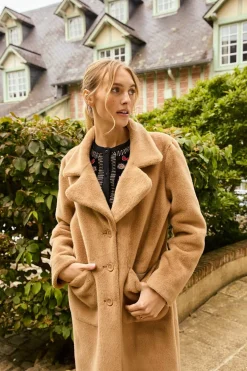 Hot Manteau long réversible en fausse fourrure LUDMILLA Les Manteaux, Vestes & Doudounes