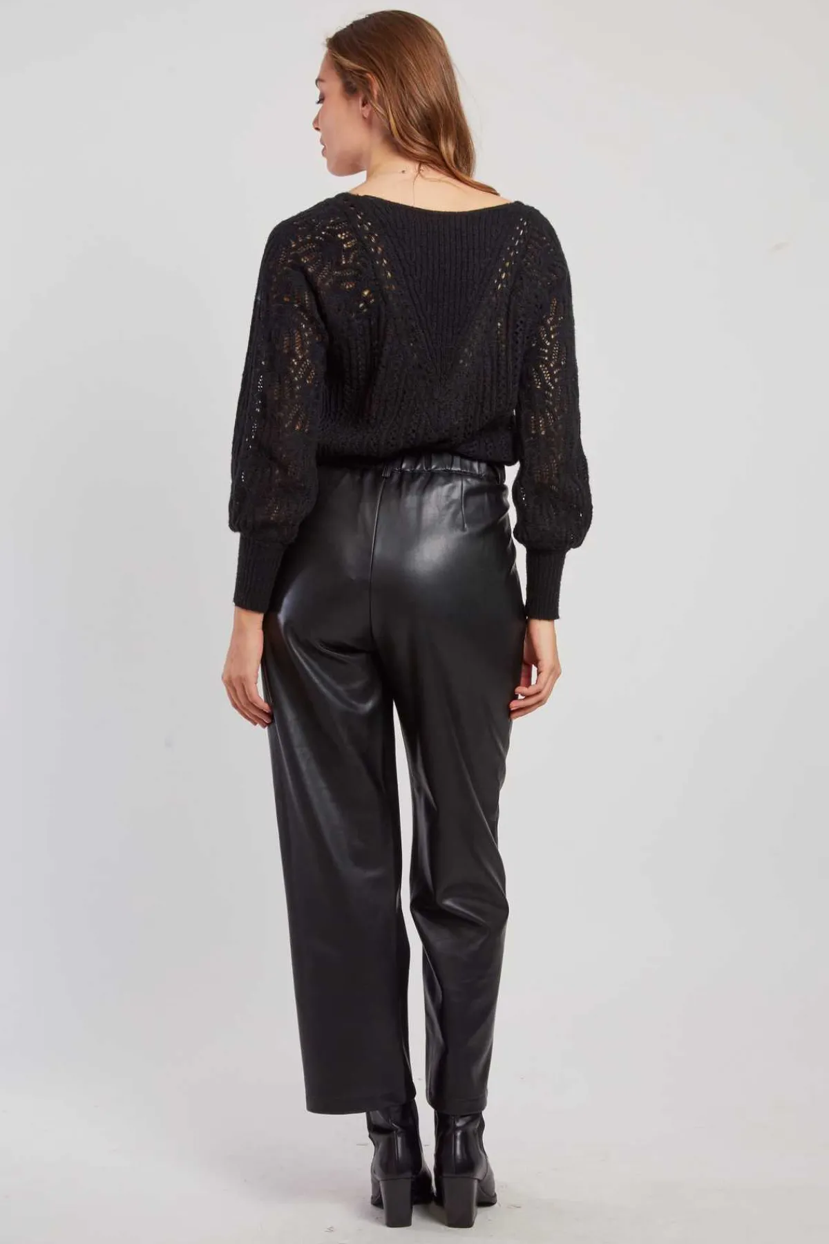 Clearance Pantalon droit en similicuir RADIEUSE Les Jupes & Pantalons