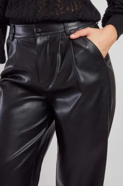 Clearance Pantalon droit en similicuir RADIEUSE Les Jupes & Pantalons