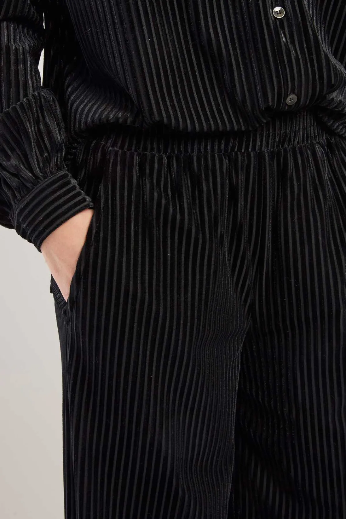 Outlet Pantalon droit uni en velours RACHEL Les Jupes & Pantalons