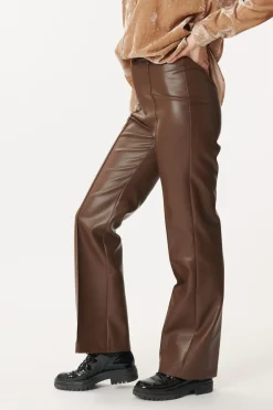 Hot Pantalon Similicuir 7/8 - NADIA Les Jupes & Pantalons