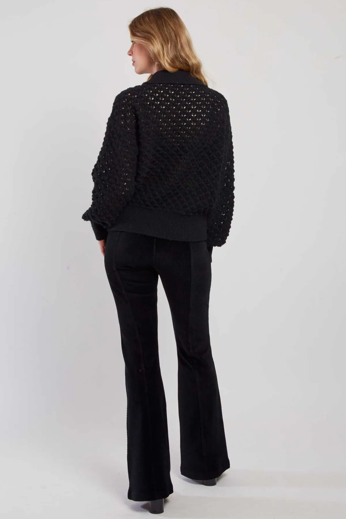 Best Sale Pull en grosse maille ajourée avec strass CALEDONIE Les Gilets, Cardigans & Pulls