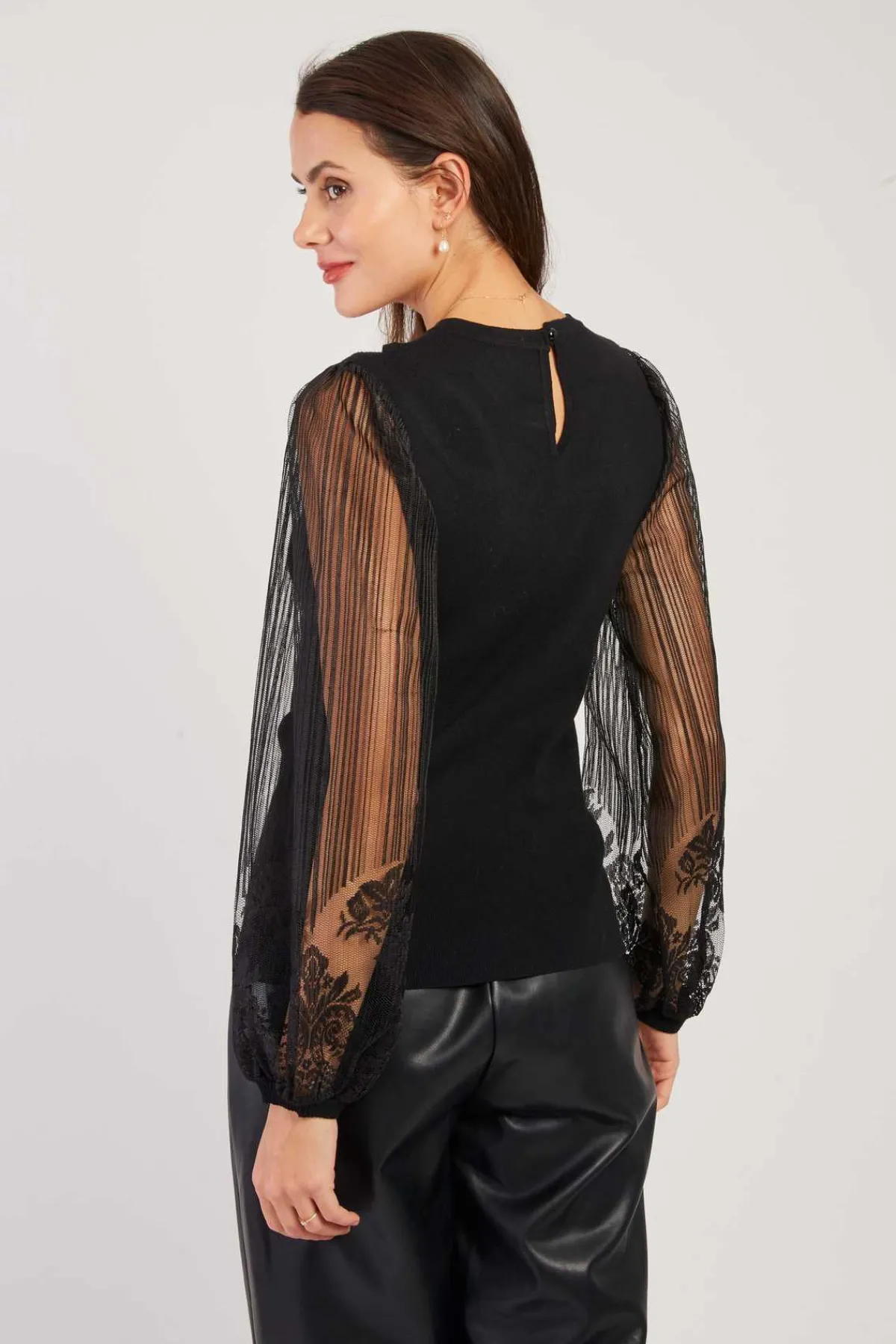 Sale Pull léger avec manches bouffantes transparentes CARACAS Les Gilets, Cardigans & Pulls|Les Blouses, Chemisiers & Tops