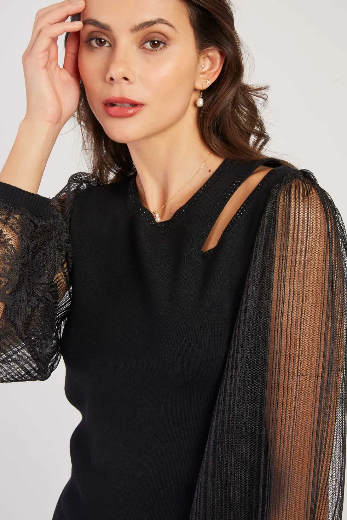 Sale Pull léger avec manches bouffantes transparentes CARACAS Les Gilets, Cardigans & Pulls|Les Blouses, Chemisiers & Tops