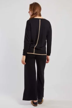 New Pull uni en maille col V CARGESE La Maille|Les Gilets, Cardigans & Pulls