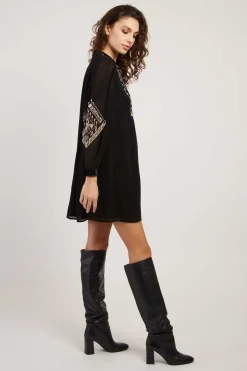 Store Robe courte brodée manches longues VANINA Robes Courtes