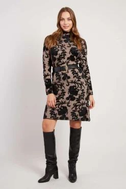 Best Sale Robe courte manches longues en maille JACINTHE Robes Courtes