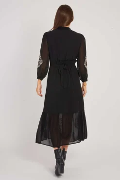 Shop Robe longue brodée avec détails en velours VERA Robes Longues