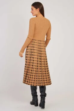 Shop Robe mi-longue en maille graphique JAVA La Maille|Robes Longues