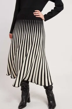 Best Sale Robe mi-longue manches longues en maille VALERIANE Robes Longues