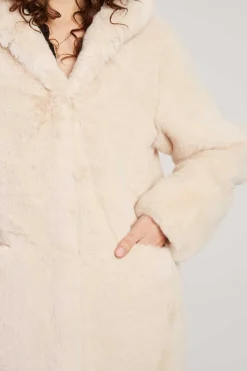 Best Sale Veste à capuche en fausse fourrure LIDYE Les Manteaux, Vestes & Doudounes