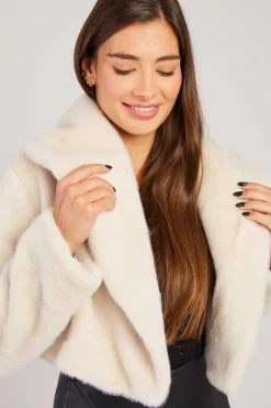 Outlet Veste courte en fausse fourrure LALIE Les Manteaux, Vestes & Doudounes