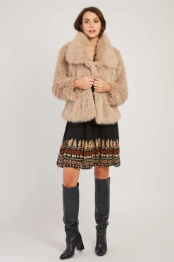 Cheap Veste courte en fausse LUCINDA Les Manteaux, Vestes & Doudounes