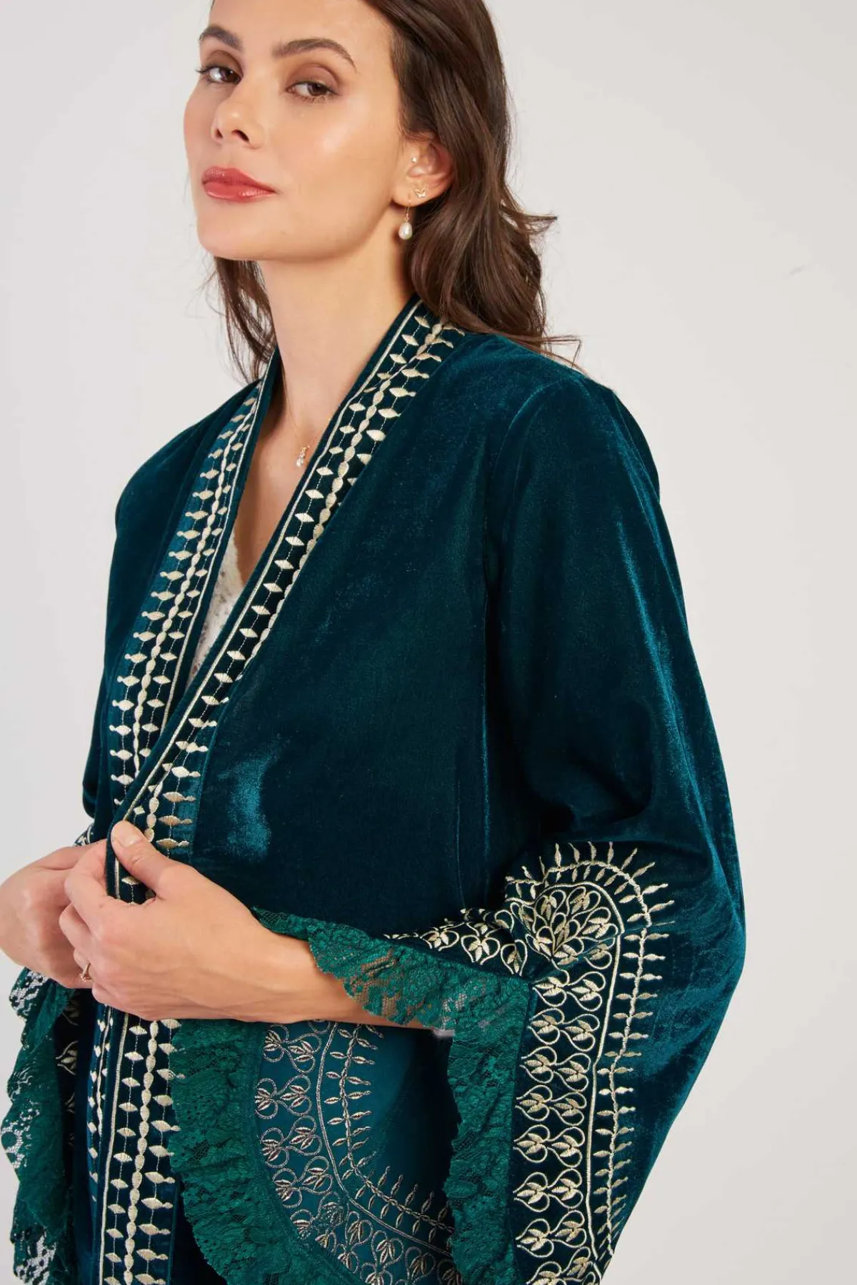 Discount Veste kimono manches longues à broderies LOULOU Les Manteaux, Vestes & Doudounes