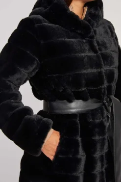 Sale Veste longue en fausse fourrure LETTIE Les Manteaux, Vestes & Doudounes